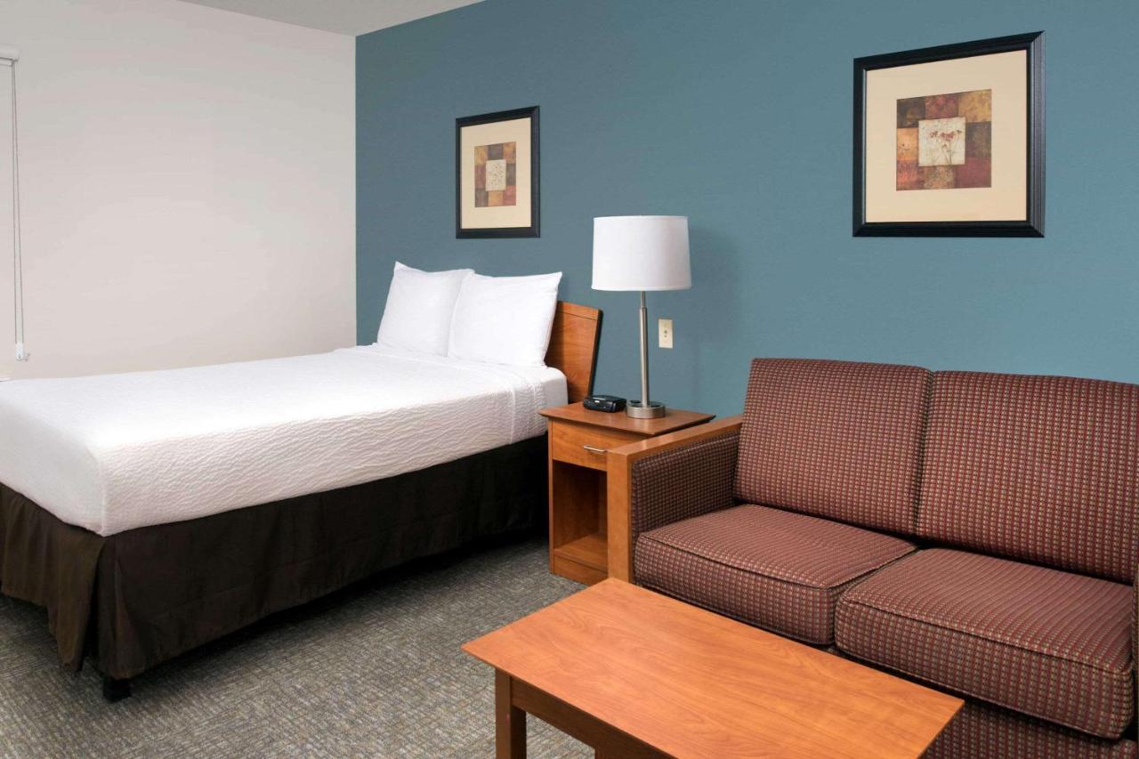 Woodspring Suites Gainesville I-75 Экстерьер фото