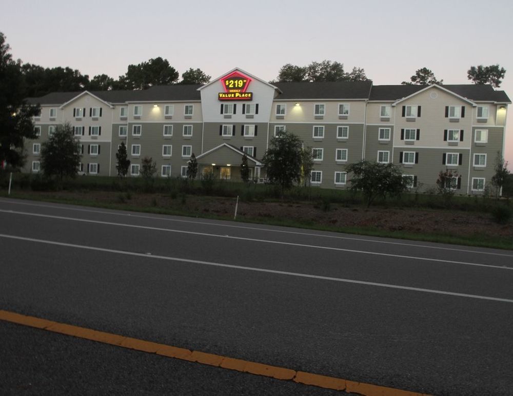 Woodspring Suites Gainesville I-75 Экстерьер фото